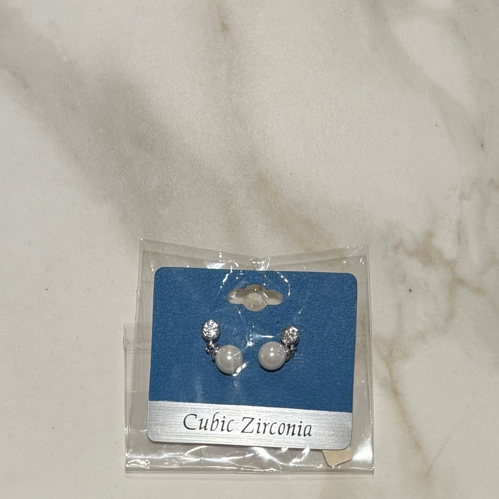 Cubic Zirconia Silver Earrings